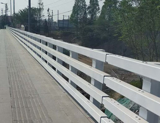 ��ײ����